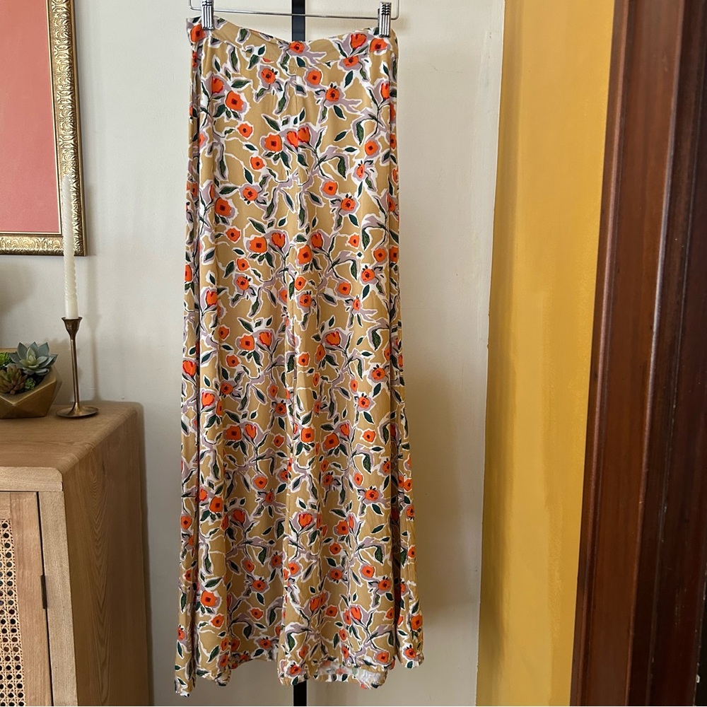 Valija‎ Wide Leg Pants Floral Flowy Palazzo Bohemian Vacation Size 4 / Small